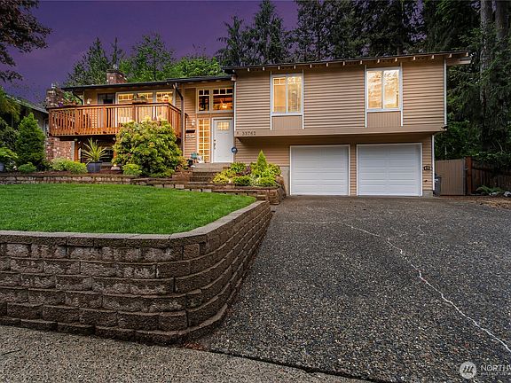 3rd image of 33762 32nd Avenue SW