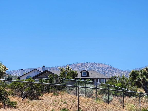 2nd image of 8441 Sierra Vista Rd