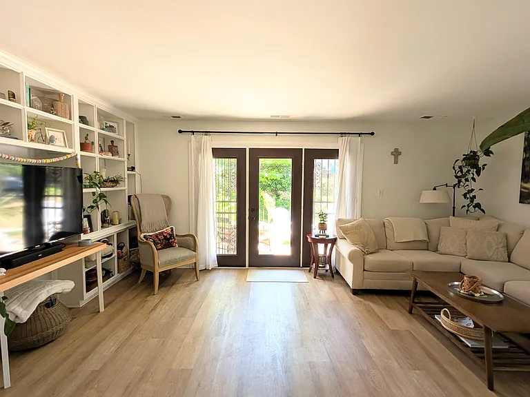 6 Gentry Ct — Photo 7