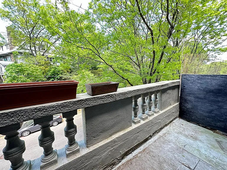 15 Egremont Rd #18 — Photo 1