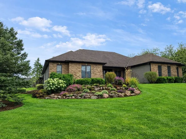 24963 N Abbey Glenn Dr, Lake Zurich, IL 60047