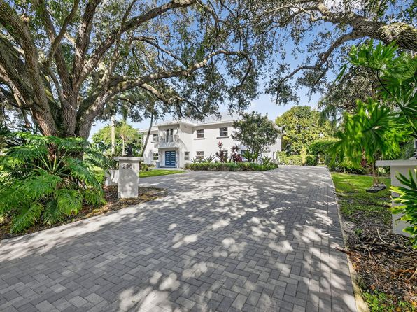 2900 Greenbriar Blvd