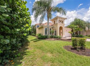 7839 Martino Cir, Naples, FL 34112