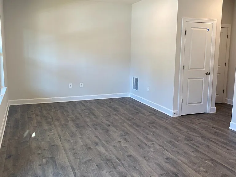 9878 Hopkins Loop — Photo 10