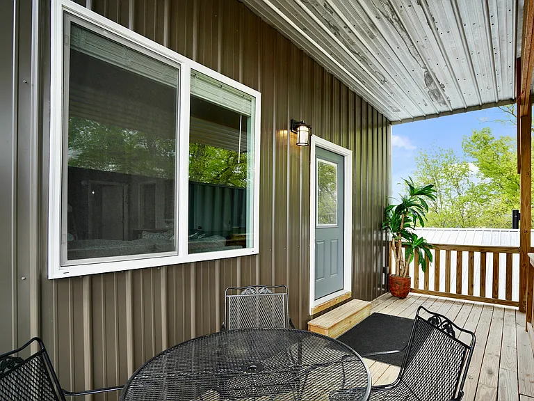 191 Little Green St #A — Photo 11