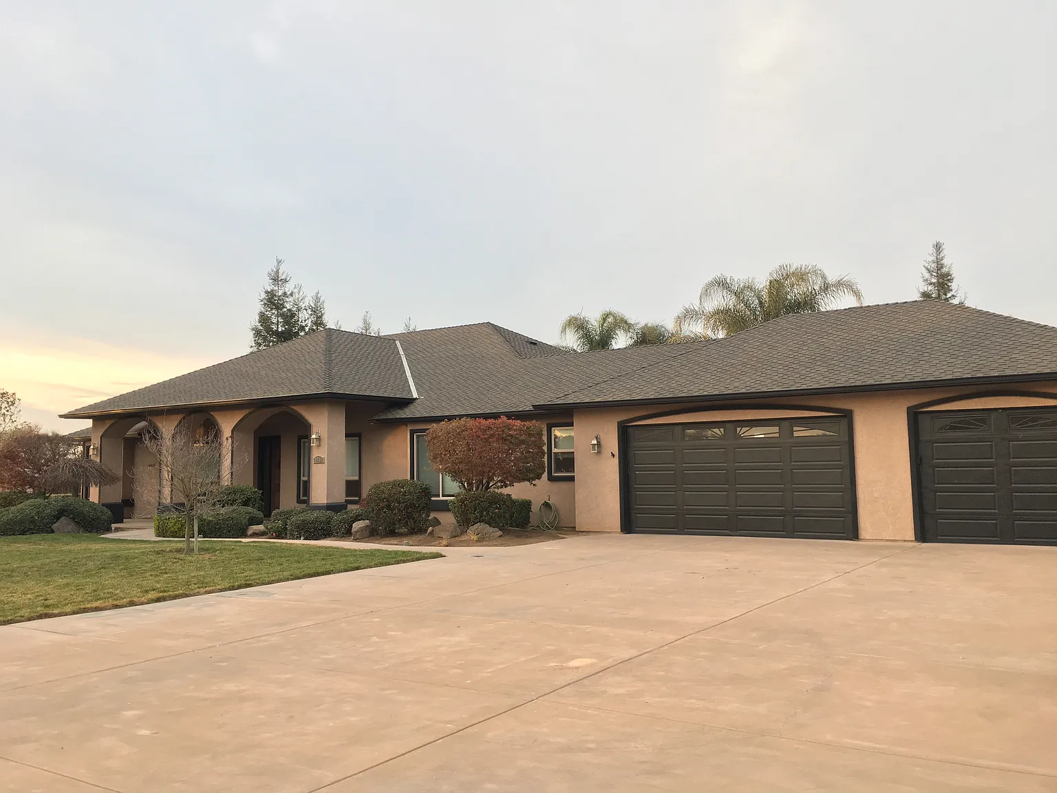 4849 Santa Fe St photo 1