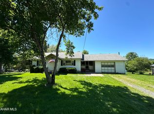 803 Reservoir Rd, Hollidaysburg, PA 16648