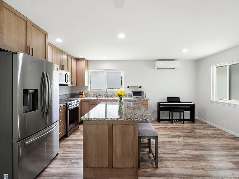 265 Ohaoha Pl — Photo 1