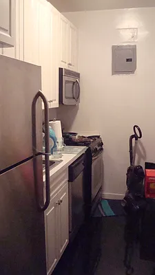 Rented by Metropolitan Equities | media 27