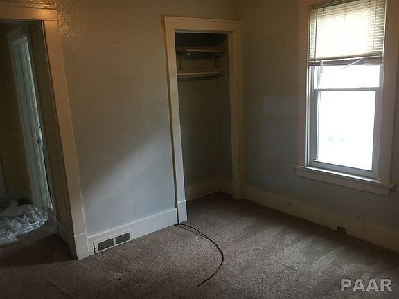 5th image of 1102 W Nowland Ave
