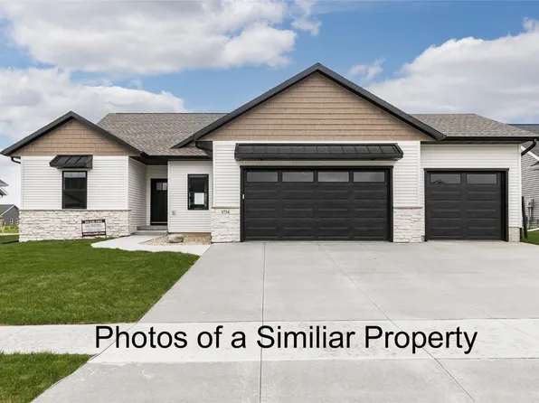 1821 Cottage Ridge Dr, Marion, IA 52302