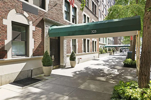 Sold by Corcoran | media 9