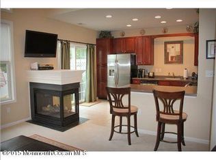 12 Fells Dr, Manalapan, NJ 07726