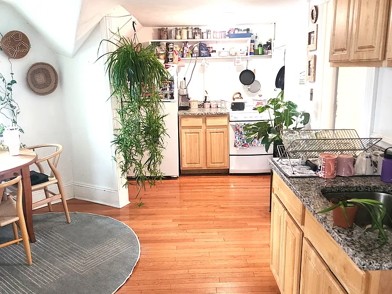 3-7 Winthrop Shore Dr #3 — Photo 12