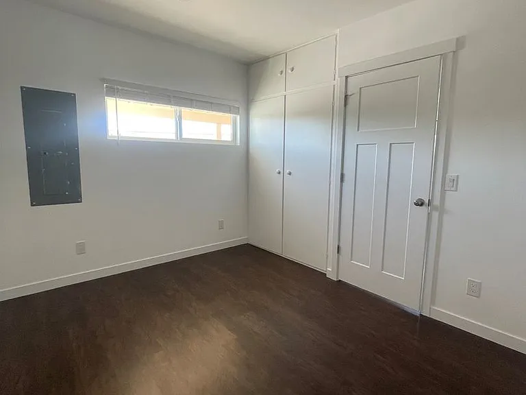 31 S Lee Ct — Photo 5
