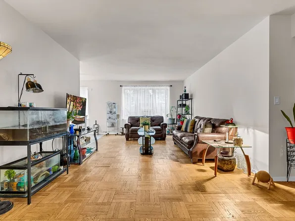 640 W 231st St APT 2B, Bronx, NY 10463