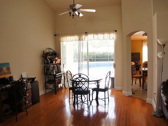 4th image of 10212 Ashley Oaks Dr