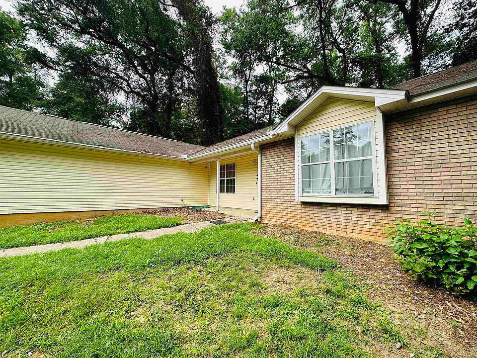 1st image of 1012 Redbud Ave