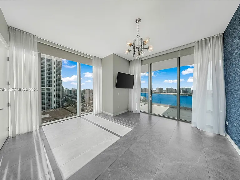 18501 Collins Ave #1804 — Photo 14