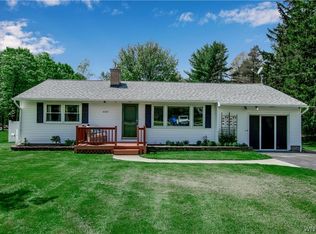 6228 Scherff Rd, Orchard Park, NY 14127