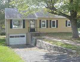 2nd image of 2206 W Tripp Ave