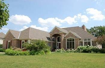 1st image of N53W21747 Taylors Woods Dr