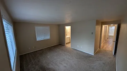3414 Honeywood St — Photo 8
