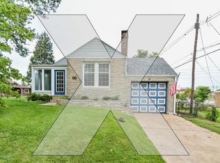 9115 Rambler Dr, Saint Louis, MO 63123