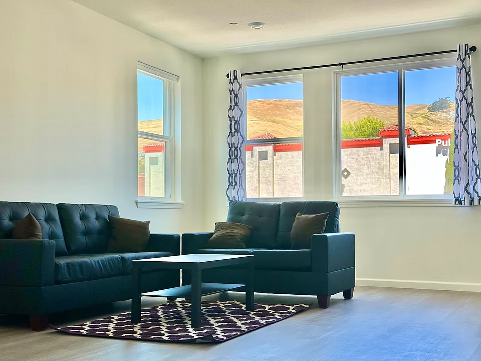 29705 Mission Blvd #1