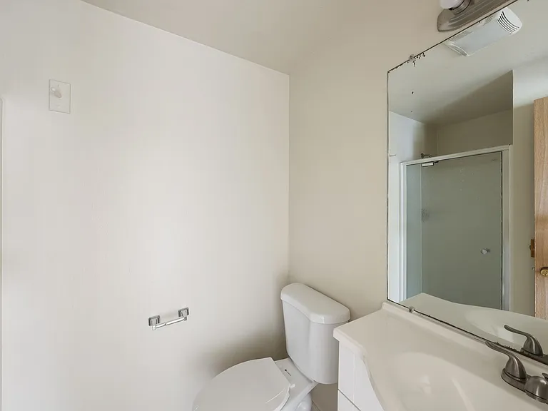 730 SE 8th Ave #C202 — Photo 9