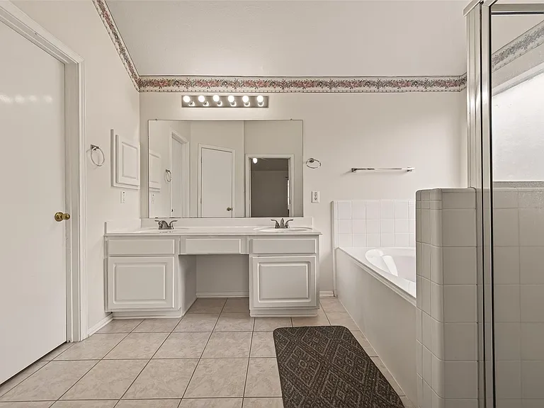 15903 Timber Chase Dr — Photo 34