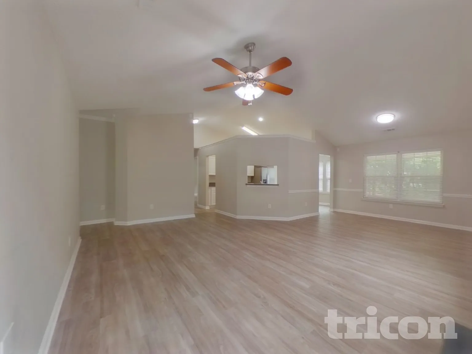 403 Ashridge Way Simpsonville SC — Photo 2