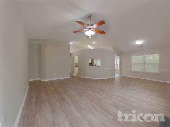 2nd image of 403 Ashridge Way