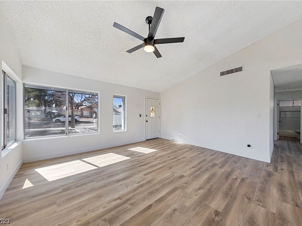 3116 Floral Vista Ave, Henderson, NV 89014 Zillow