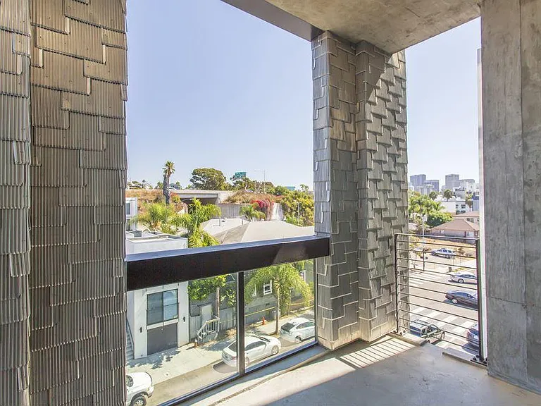 Apt 17 & 23 | The Farragamo | 1 Bedroom