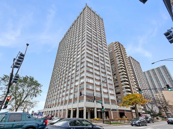 6171 N Sheridan Rd APT 1012, Chicago, IL 60660