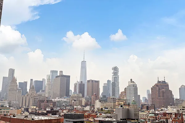 Sold by Level Group | media 26