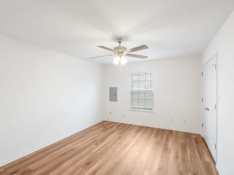 1721-1723 Juniper Dr — Photo 19