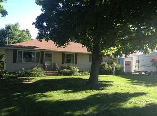 8432 Calkins Rd, Flint, MI 48532