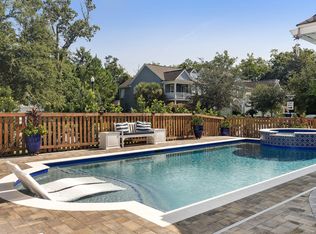 1890 Gammon St, Charleston, SC 29414