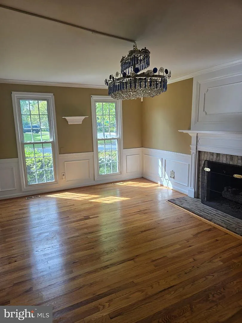 1 bed, 1.5 bath, 2711 sqft, $1,600 — Photo 4