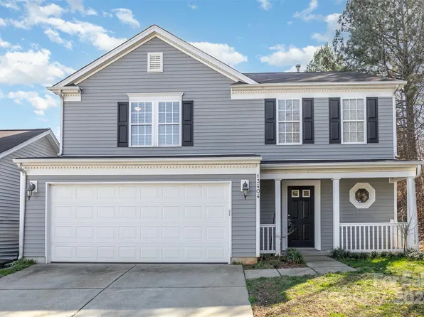 13404 Golden Apple Ct, Charlotte, NC 28215