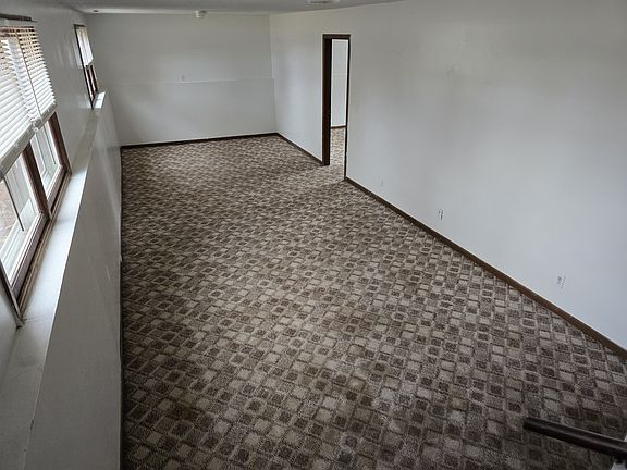 4th image of 1004 20th Ave #B