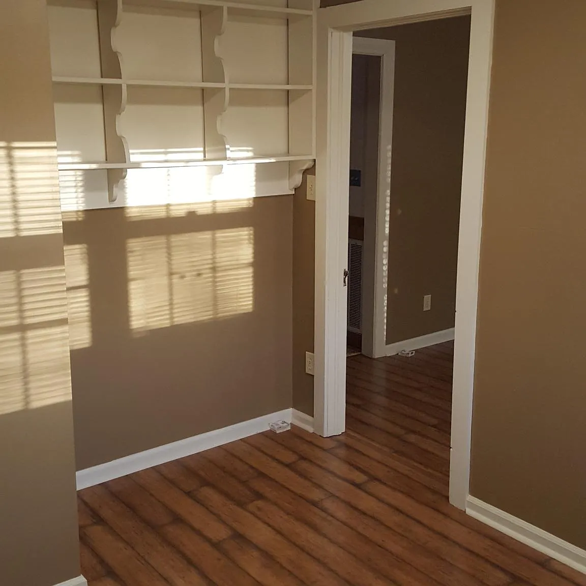 2 bed, 950 sqft, $1,000 — Photo 4