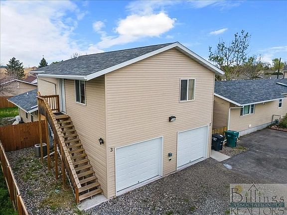 2nd image of 722 Lambrecht Ln