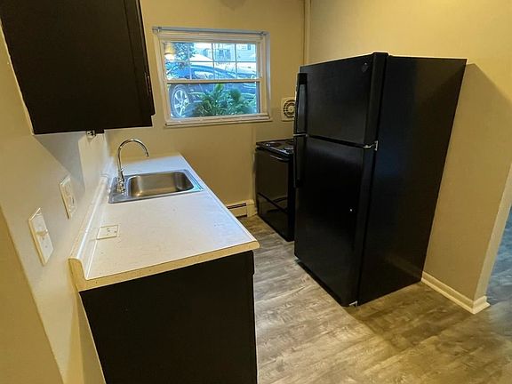 5th image of 813 Rosemont Ave #2-2-2