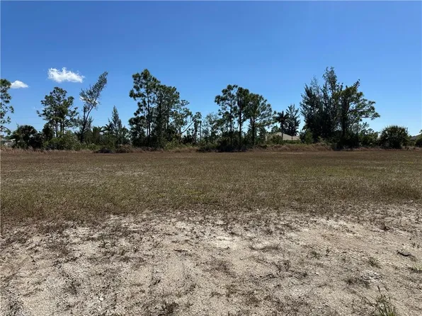 3433 NE 9th AVE, CAPE CORAL, FL 33909