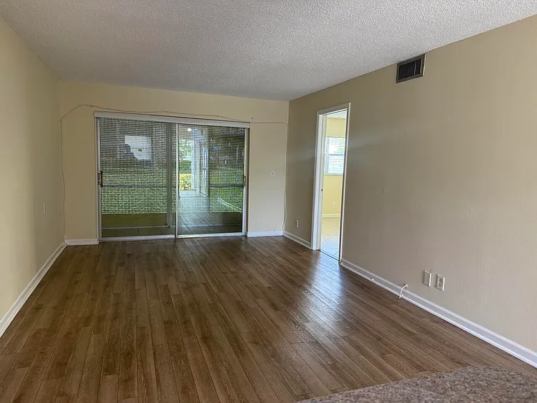 9915 Sandalfoot Blvd #410 — Photo 9