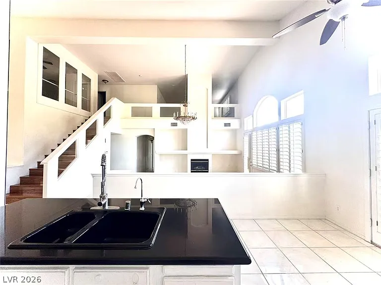 1904 Bocale Ct — Photo 11