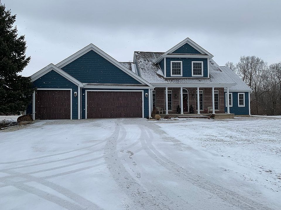 Country home on 10 acres 